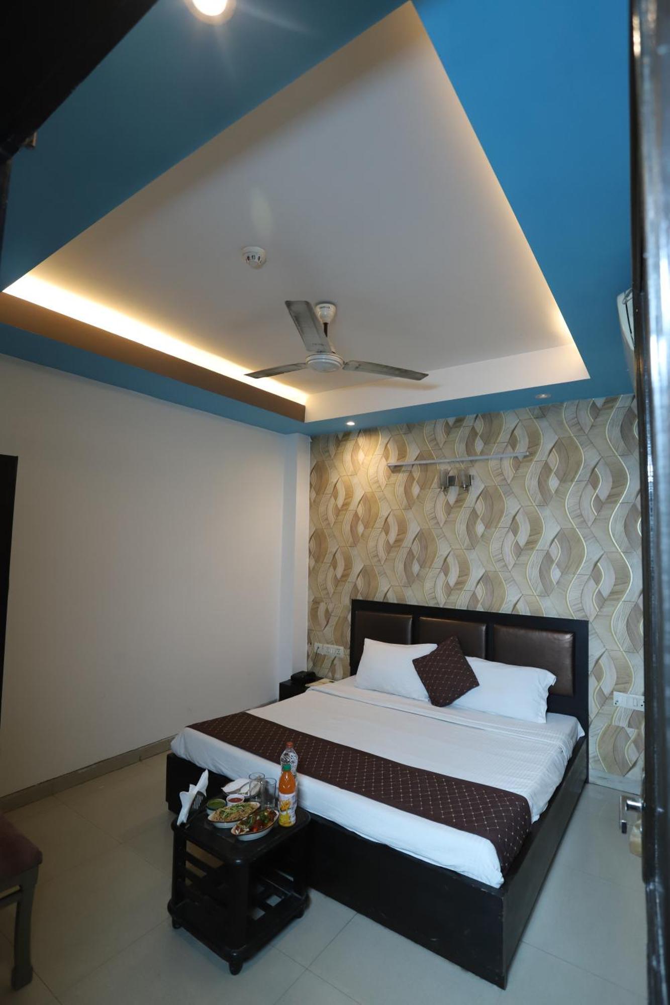 Hotel Delhi Airport Plaza Igi Airport 뉴델리 외부 사진